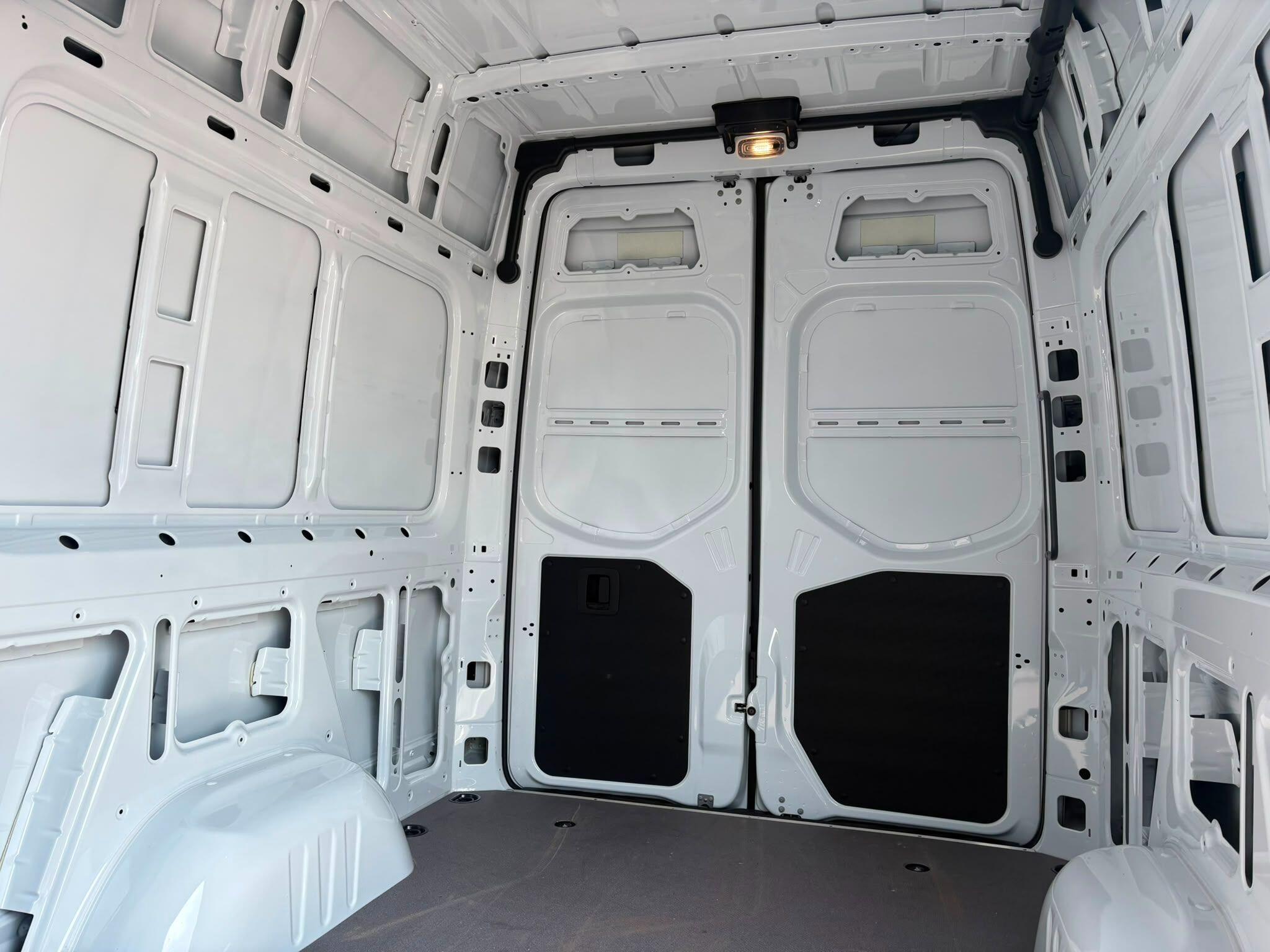 Mercedes-Benz eSprinter